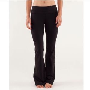 Lululemon Black Groove Yoga Pants